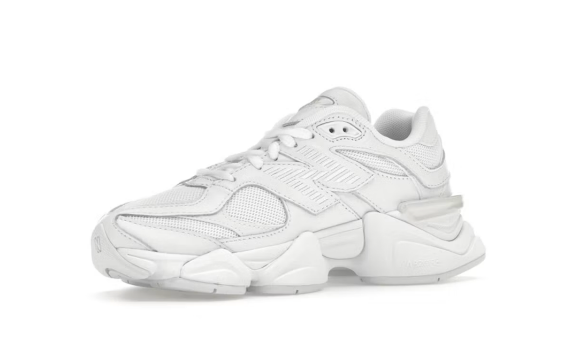 TRIPLE WHITE